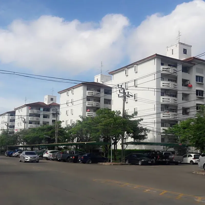 ขายด่วนๆ Baan Suan Thon PhutthaBucha 47 ห้องกว้างขวาง พื้นที่ใช้สอยคุ้ม ราคาอย่างโดน มาจองได้แล้ววันนี้