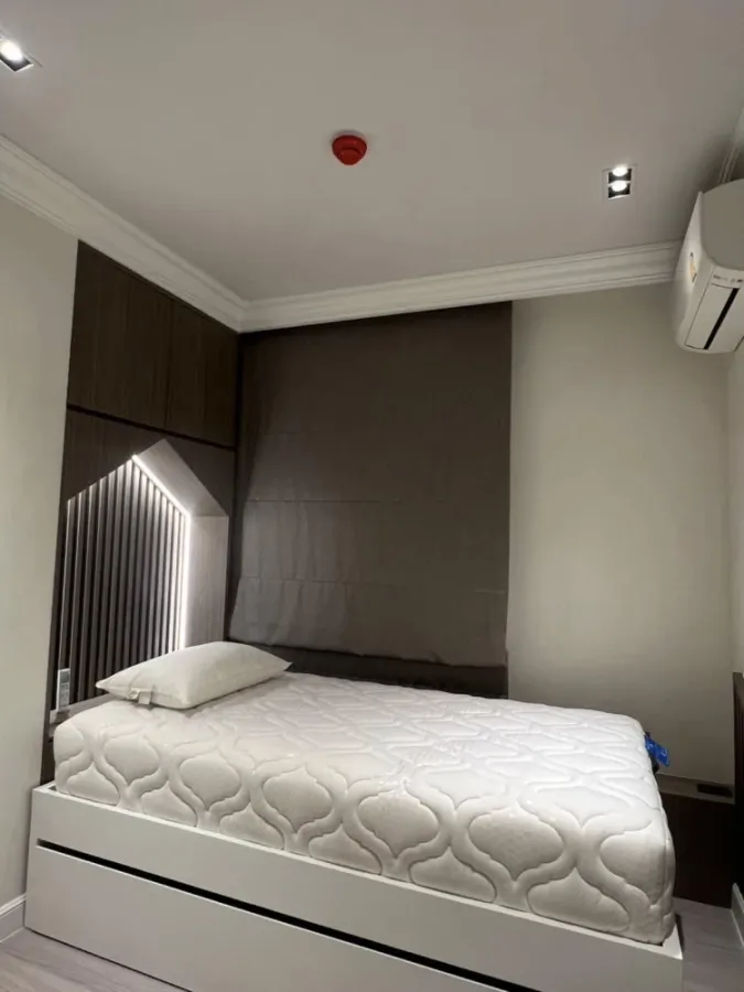 ให้เช่า The Parkland Phetkasem 56 ห้องพร้อมอยู่ ตกแต่งครบสวย Modern Luxury จองเลย