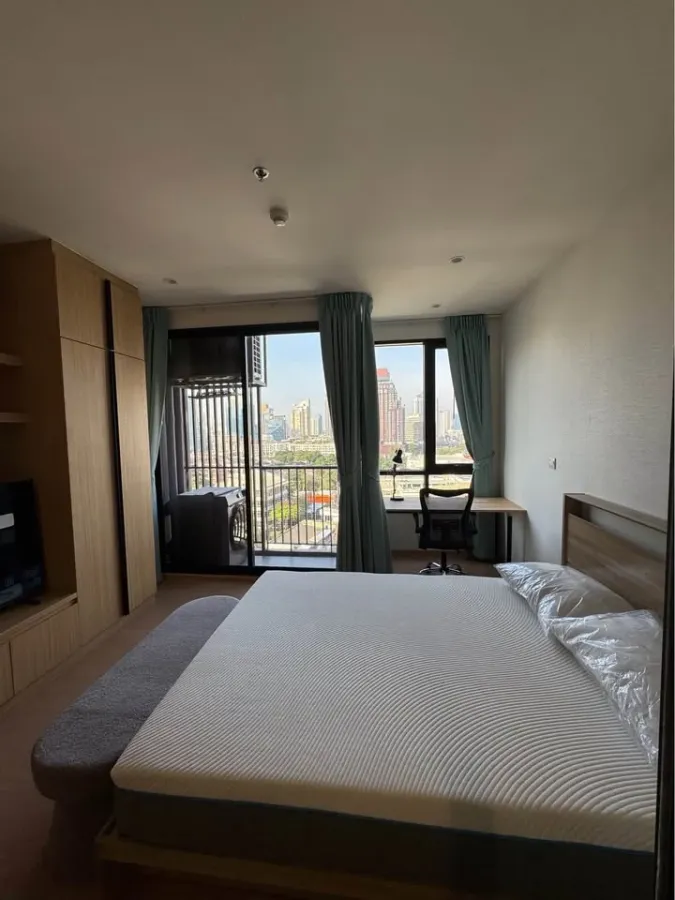 Maru Ekkamai 2 Condo | Fully Furnished, Pet-Friendly 🐶🐱, Just 5 Minutes from Ekkamai BTS Station!