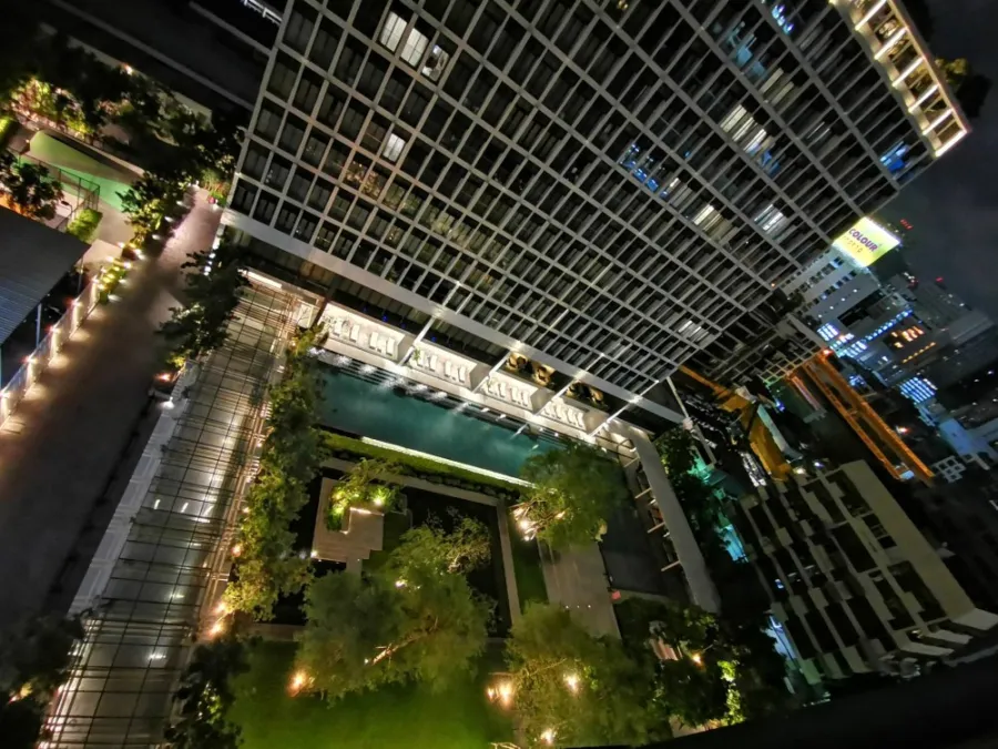 Condo for sale, Noble Ploenjit, 2 bedrooms, large size, ready to move in, good location in the heart of the city, with luxury furniture, don't wait