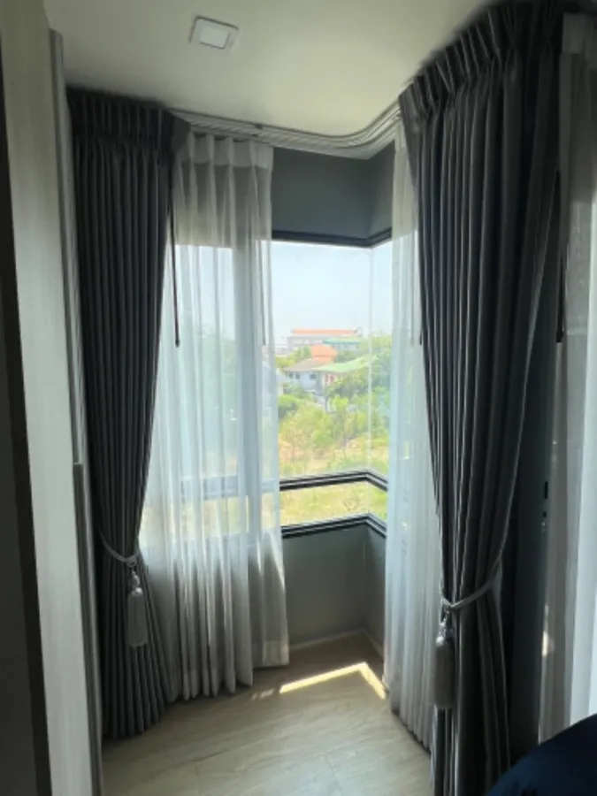 ให้เช่า Wynn Condo Phaholyothin 52 1 ห้องนอน ชั้น 4 ติดวอลเปเปอร์อย่งดี เฟอร์ครบ หิ้วกระเป๋าเข้าอยู่ได้เลยจ้า