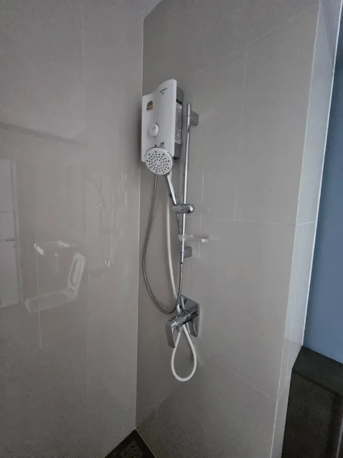 For rent: The Key MRT Phetkasem 48, ready-to-move-in unit, high floor, fully furnished. Book now!