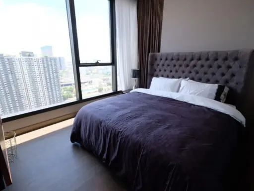 Sell The Esse at Singha Complex, 29th floor, good view, fully furnished, fully furnished, luxurious, perfect, very livable, book now.