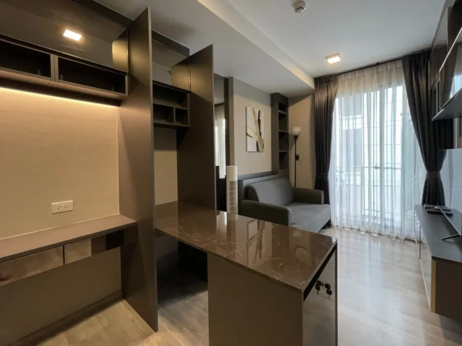 Condo for sale, Quintara Arte Sukhumvit 52, room decorated with modern built-in style, very livable, reserve quickly.
