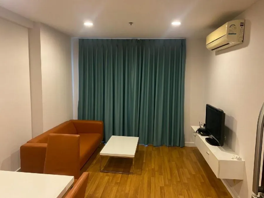 ขายด่วน!! คอนโด ไดมอนด์ สุขุมวิท ชั้น 10 ห้องสวย ตกแต่งพร้อมเข้าอยู่ หิ้วกระเป๋าเข้าอยู่ได้ทันที!!