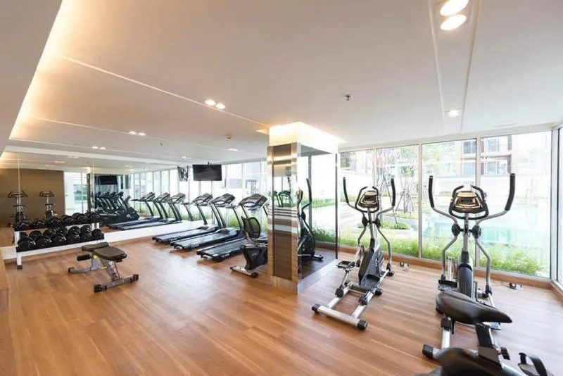 FOR SALE The Trust Condo Ngamwongwan, high floor, Sunset view, plus fully furnished, ready to move in. Don't be slow to move.