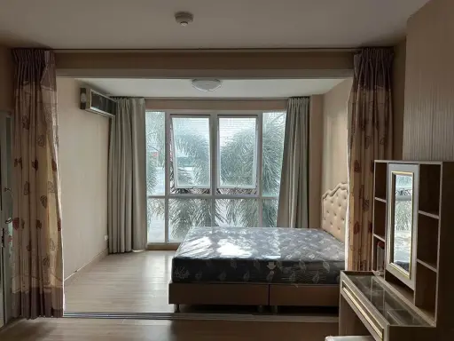 For sale: Garden Asoke-Rama 9. Room divided into proportions. Full facilities, book now, don't delay.