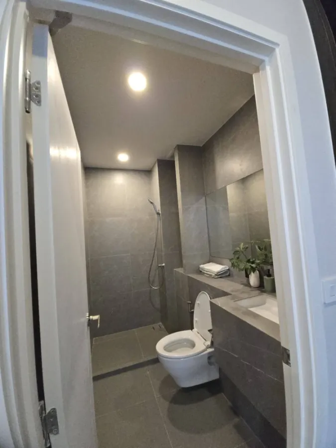 For rent: Origin Plug & Play Ramintra, fully furnished corner unit, very quiet and private. Ready to move in!