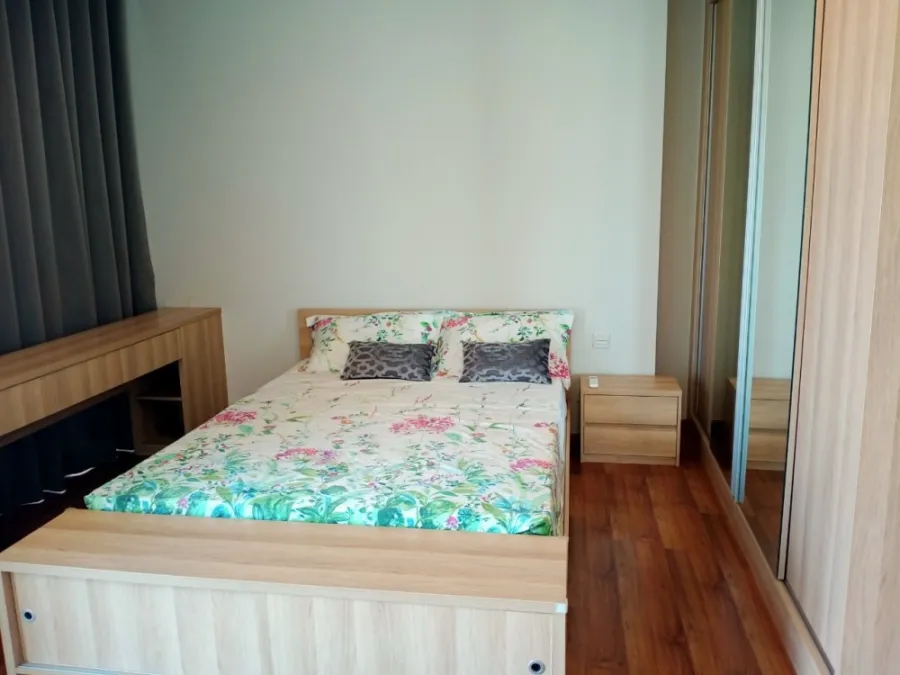 Condo for rent, Noble Revolve Ratchada 2, complete furniture and electrical appliances, Urgent!!