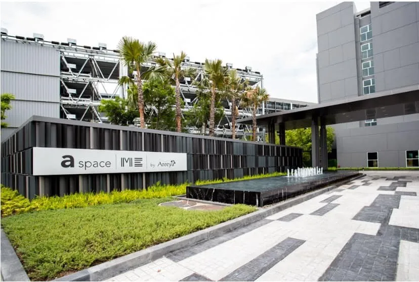 ขาย เอ สเปซ มี สุขุมวิท 77 ชั้น 5 ห้องติดวอลเปเปอร์อย่างดี ได้วิวสระน้ำ แต่งครบพร้อมอยู่ จองเลย