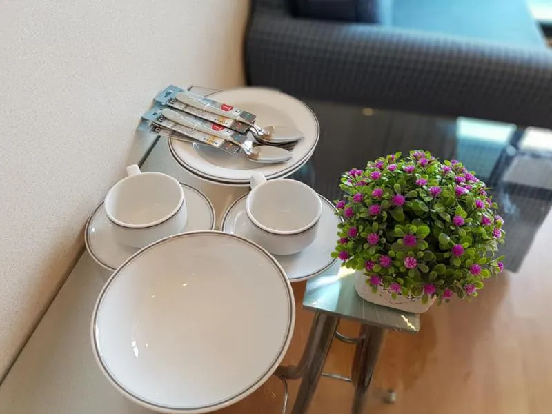 For rent, Q House Sukhumvit 79, size 30 sq.m., beautiful room, fully furnished. There is a washing machine. Like this need reservation