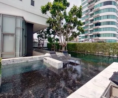 For sale, rent, urgently!! Condo HQ Thonglor, good location, in the heart of the city, do not hesitate, book now!!