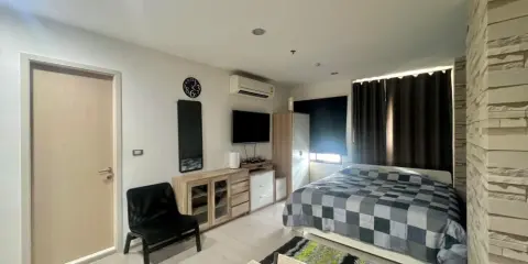 ขายด่วน!! Condo RHYTHM ASOKE 2 ห้องสตูดิโอ 27 ตรม ชั้น26 วิวสวย วิวถนนรัชดา มาแต่ตัวเลยจ้า