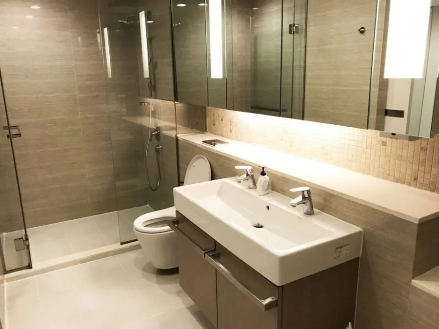 For sale for rent, Sukhumvit 61 mode, room decorated with good style, wide and large, just carry one bag and move in.