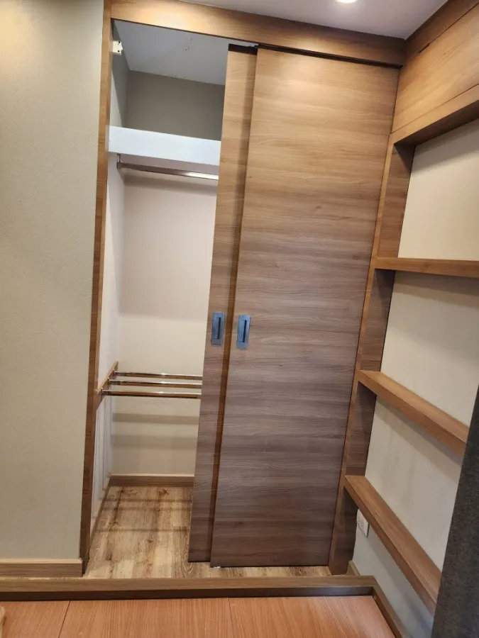 For sale: Plum Condo Chaengwattana Station, decorated with built-ins throughout the room, 8th floor view, friendly price, reserve now.