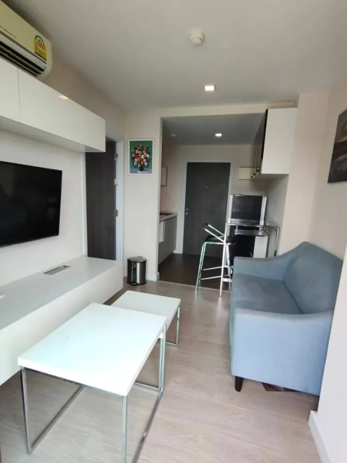 ให้เช่า Metro Luxe Riverfront รัตนาธิเบศร์ เฟอร์นิเจอร์+เครื่องใช้ไฟฟ้าครบ มีเครื่องในตัว จองเลย