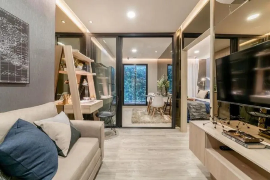 Sale down payment urgently!! Icondo Green Space Sukhumvit 77, corner room, garden view, near BTS On Nut, don't miss it!!