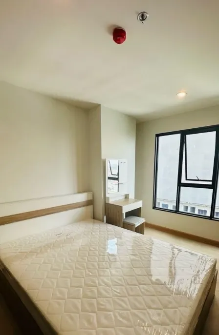 ให้เช่า คอนโด Terra residence ห้องพร้อมอยู่ สิ่งอำนวยความสะดวกครบ วิวสระ ชั้น 12 มาจองด่วนๆ