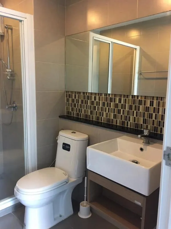 Stop!! Condo for rent, Hallmark Chaengwattana, 6th floor, elegant room, look expensive The central part is cool. Must be organized!!!!!