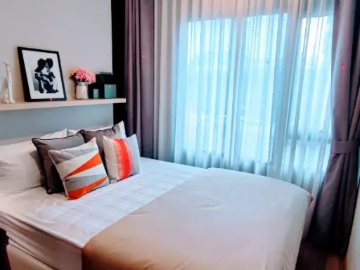 Condo down payment for sale, The Livin Ramkhamhaeng, 2 bedrooms, 1 bathroom, 9th floor, pool view, good price, must reserve now.
