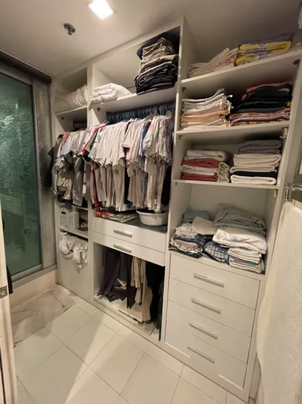 ขาย ไลฟ์ แอท รัชดา-สุทธิสาร ชั้น 14 ห้องสวย Built-In ทั้งห้อง น่าอยู่สุดๆ จองเลยจ้า อย่ารอช้า