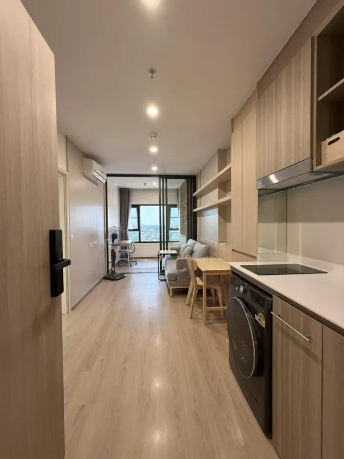 ให้เช่า คอนโด Life Rama4-Asoke ตกแต่ง built-in อย่างดี มีตู้เก็บของพร้อม ต้องรีบมาจองเลย