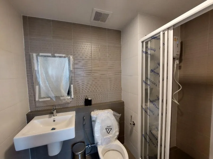For rent, D Condo Hideaway Rangsit, complete electrical appliances, convenient transportation, don't wait.