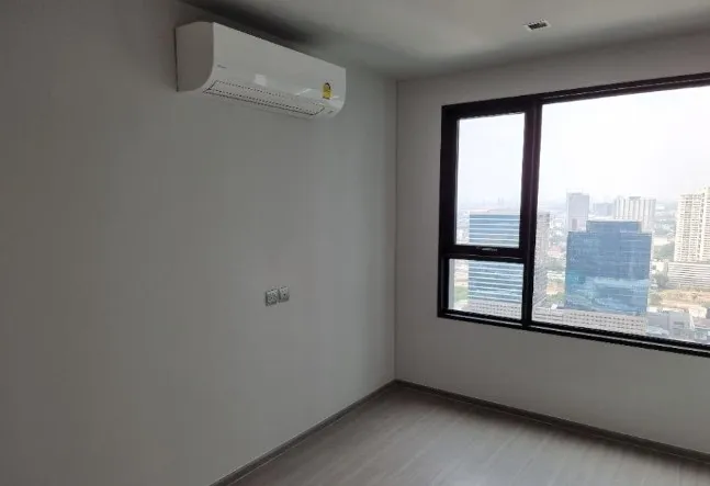 ขาย ไลฟ์ ลาดพร้าว ชั้น 35 ห้องกว้าง อยู่สบาย ชั้นสูง วิวดี สนใจรีบจับจองเป็นเจ้าของเลยจ้า