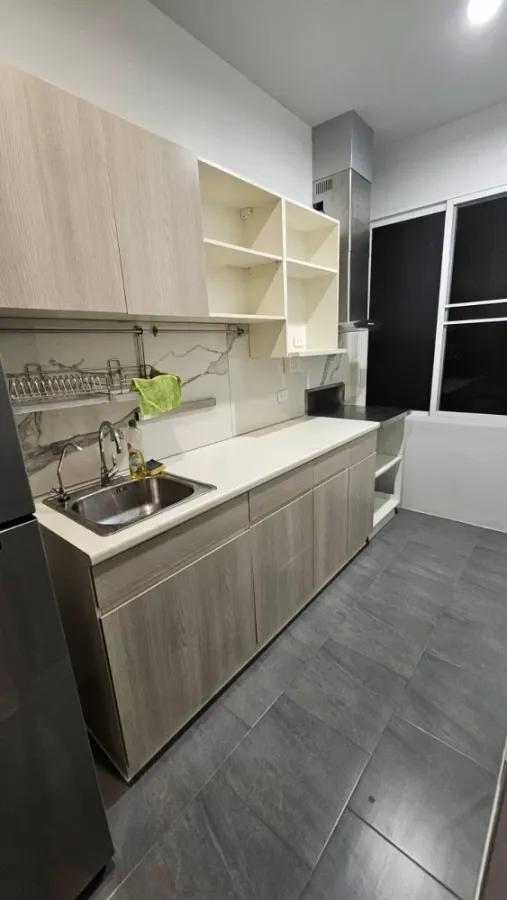 For sale: Zelle Salaya, 4th floor, spacious room, fully furnished. Interested in owning one? Hurry and reserve now!
