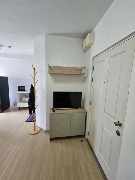 ขาย Plum Condo Samakkhi ห้องน่าอยู่ มาพร้อมเฟอร์ครบครัน หิ้วกระเป๋าเข้าอยู่ได้เลย