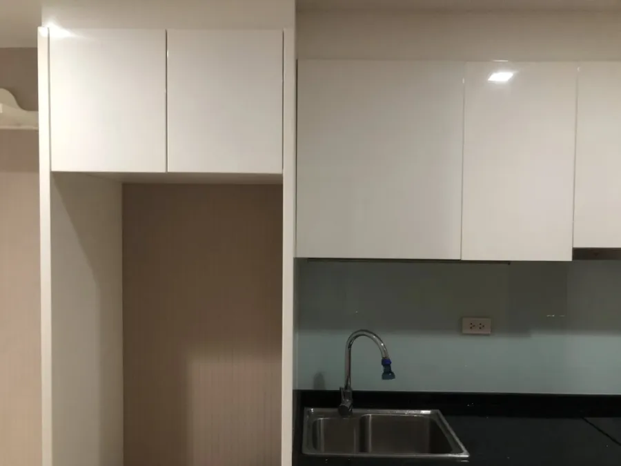 For rent: Mayfair Place Sukhumvit 64, empty room, lots of usable space, room decoration lovers, don't miss out, book now!