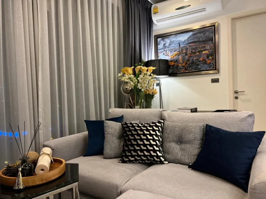 ขาย Quinn Condo Ratchada 17 ห้องหรู ดูดี เหมาะกับทุกวัย บิวท์อินปังๆ เฟฟอร์จุกมากๆ จองด่วนๆ