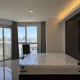 เช่าคอนโด Condo The Waterford Diamond Sukhumvit 30/1