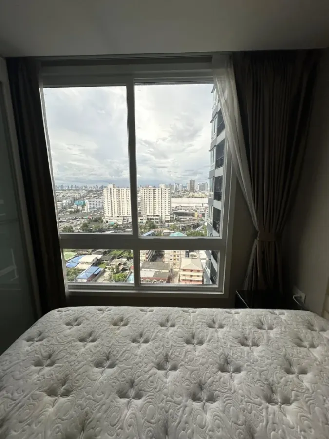 For rent: The Metropolis, 18th floor, spacious room, comfortable living, fully furnished, reserve now, don't miss out!