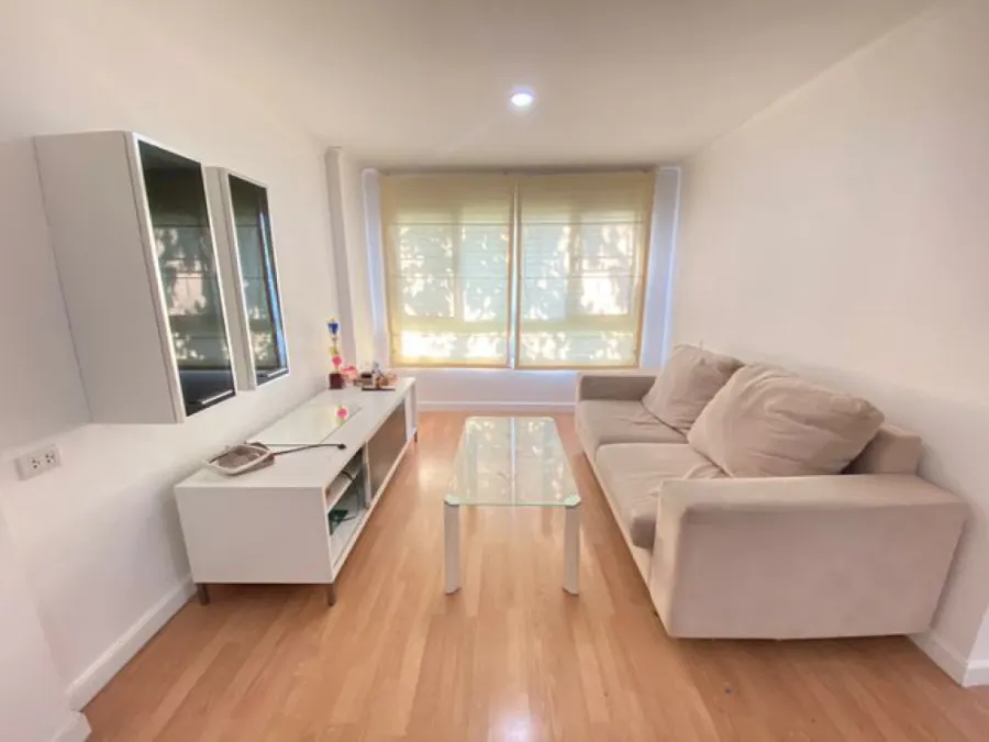 Urgent sale!! Condo Lumpini Ville Ramkhamhaeng 26, 2nd floor, Building E, good location, convenient to travel, hurry and book now!!