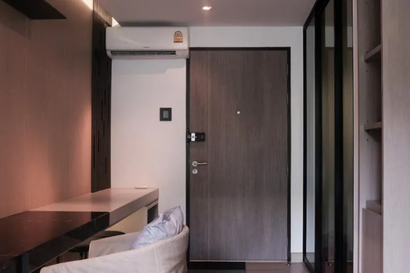 ให้เช่า คอนโด ดิ ยูนิค สุขุมวิท 62/1 ห้องสวย บิ้วเต็ม เฟอร์ครบ รีบเลย!
