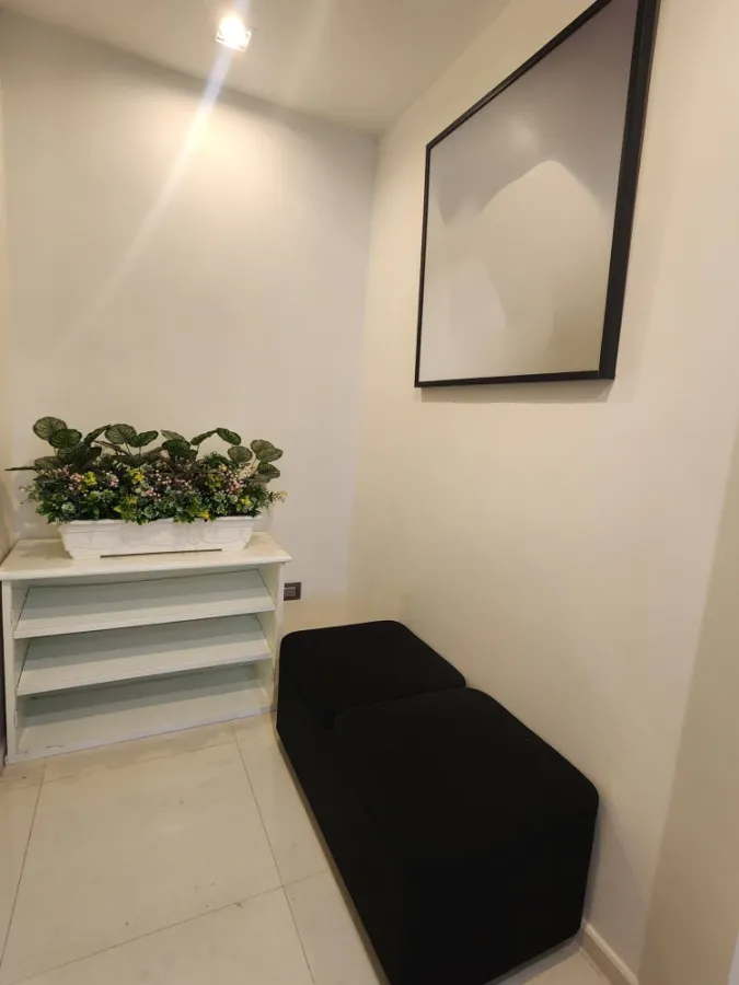 For rent: The Bangkok Sathorn, a nice room with plenty of usable space, good location, convenient transportation, book now!