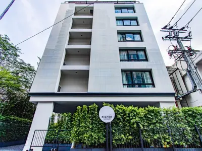 Silver Thonglor