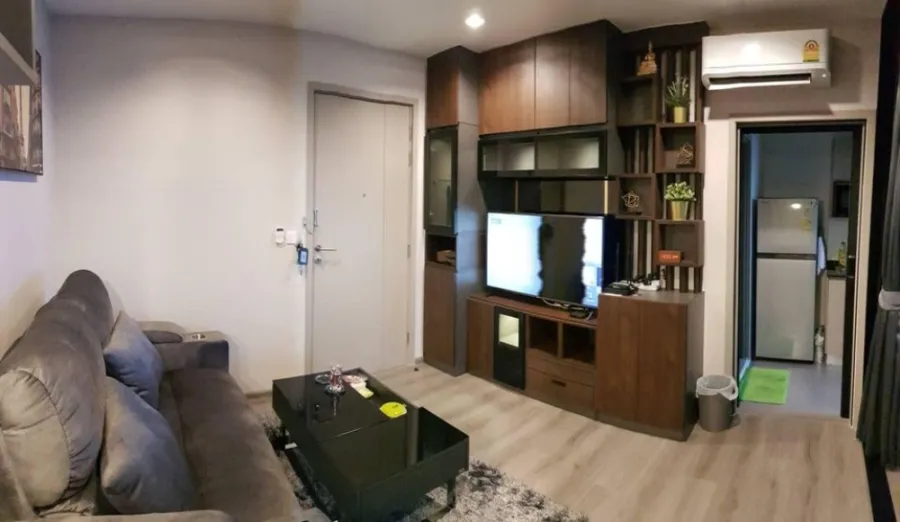 ขาย/ให้เช่า คอนโด The Politan Rive ชั้น สูง วิวสระว่ายน้ำ พร้อมเครื่องใช้ไฟฟ้าครบ ดีแบบนี้ไม่จองพลาด