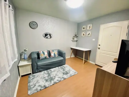 For rent, Lumpini Condo Town Rattanathibet, the most beautiful room with complete electrical appliances. Hurry up and book now.