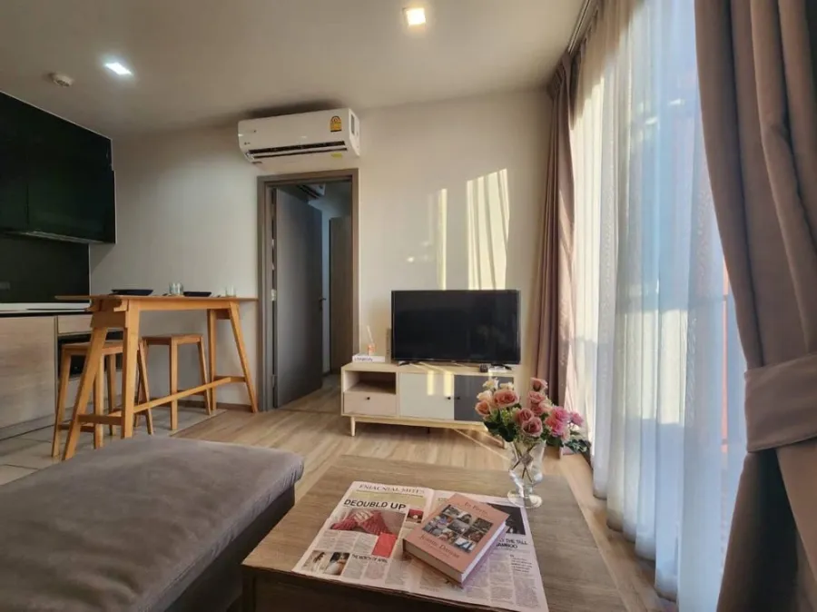 For sale , rent The Base Garden Rama 9 ห้องน่าอยู่ เตียงน่านาน โซฟาใหญ่น่านั่ง ไม่จองคือพลาดมากจ้า