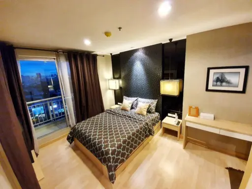 For rent urgently!! Condo Rhythm Ratchada, fully furnished. Close to shopping malls, book now!! images