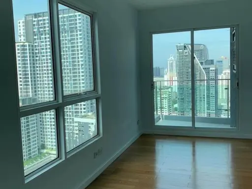 Condolette Ize Ratchawithi for sale, empty room, 29th floor, 180 degree view, great price, hurry and become the owner. images