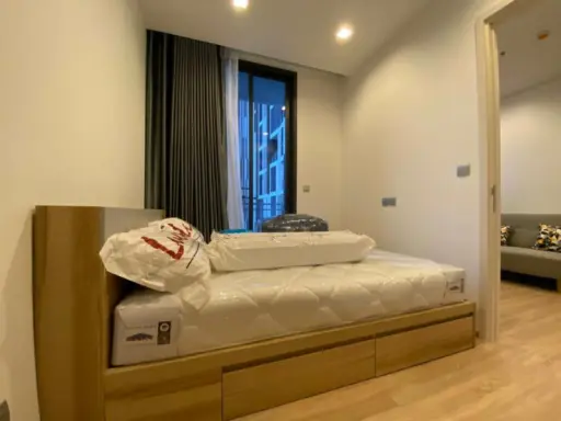 For rent, luxury condo, livable, many amenities Fully furnished for rent at The Lai Phahonyothin-Pradipat images