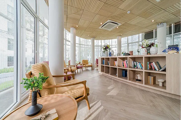 ขายด่วน!! คอนโด ยูนิโอ สุขุมวิท 72 ชั้น 4 ตึก E วิวสระว่ายน้ำ ห้องสวย เฟอร์นิเจอร์ครบ รีบจองเลย!!