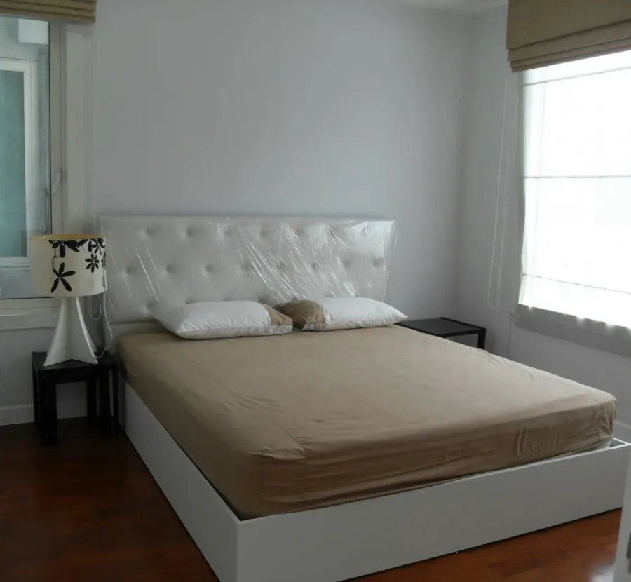 Sell/rent urgently!! Condo Siri Residence Sukhumvit 24, 15th floor, beautiful room, ready to move in, don't miss it, book now!!