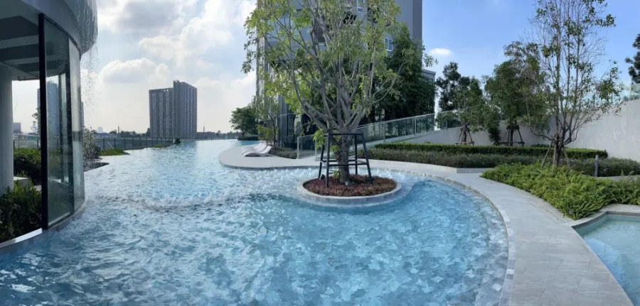 For rent: Elio Sathorn-Wutthakat, 31st floor, great city view. Well decorated, nice to sleep in, just come and move in.