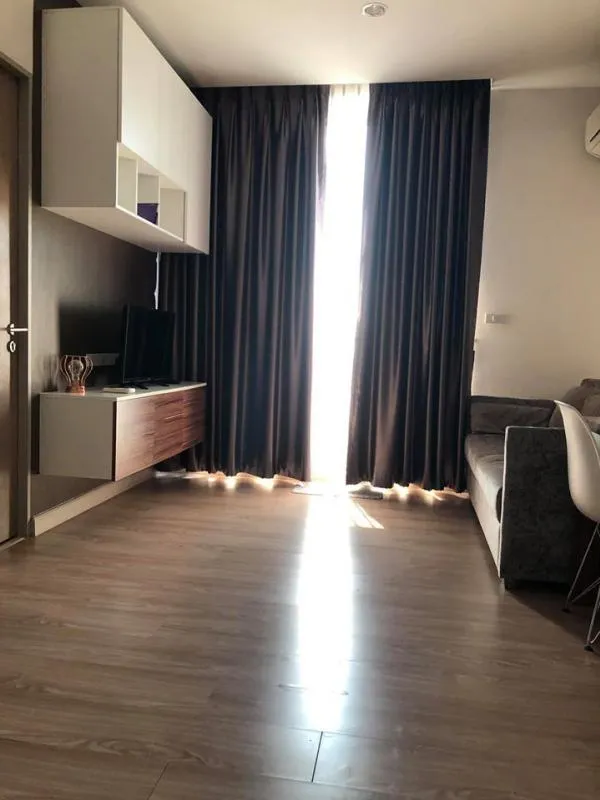 ให้เช่า The Capital Rajprarob-Vipha ห้องสวยใหม่สุดๆ 1นอน เฟอร์built-in ภายในเงียบสงบ จองเลย !
