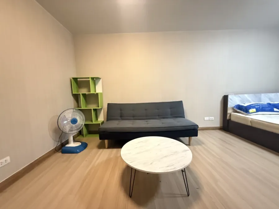 Plum Condo Paholyothin 89, 2nd floor, for rent. Nice, fully furnished. Book now! Don't miss out!
