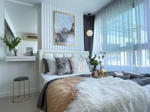 Sale D Condo Rattanathibet, 8th floor, pool view, super good weather, beautifully decorated room, comfortable bed, don't miss it.